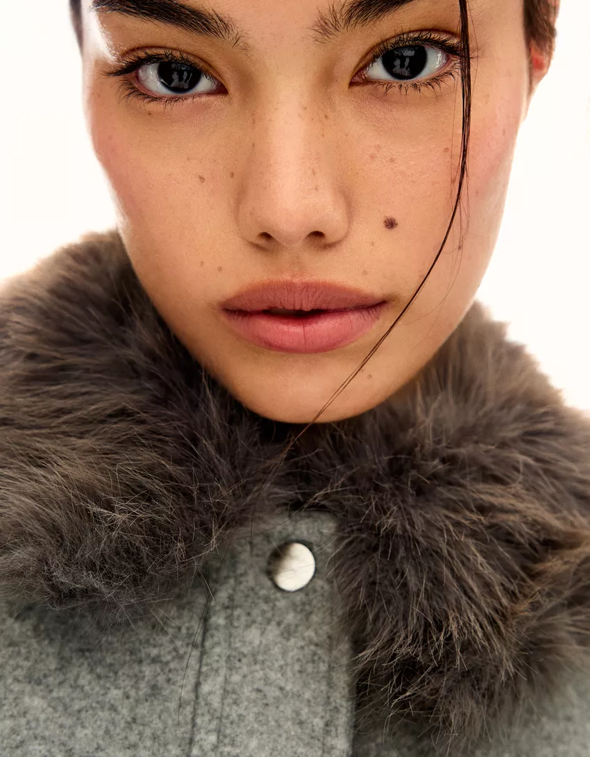 Soft trucker jacket with faux fur collar