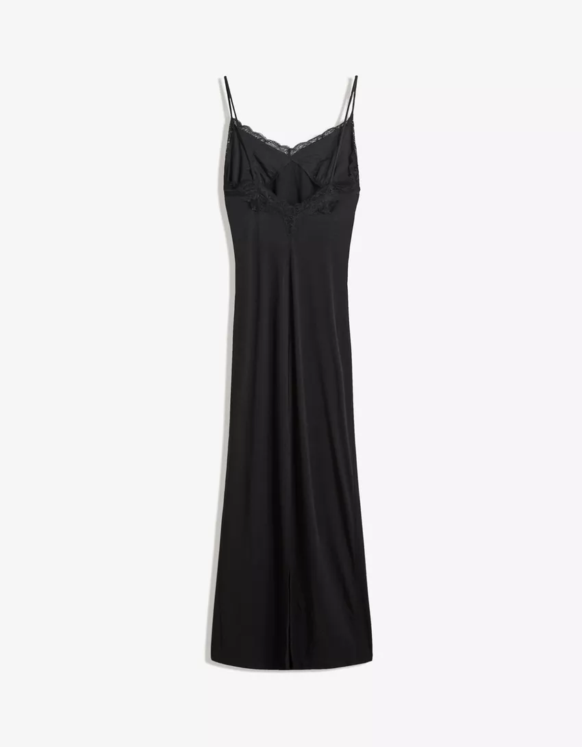 Flowing midi dress with blond lace