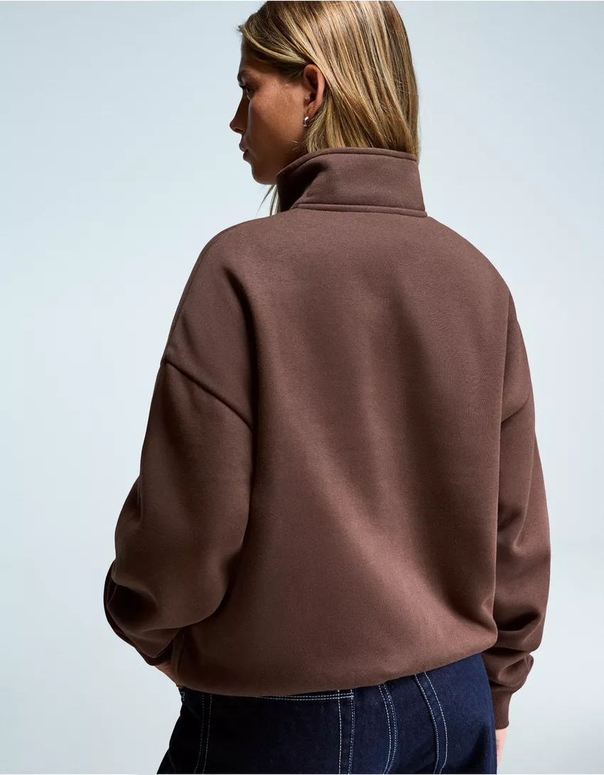 Printed zip-up neck sweatshirt