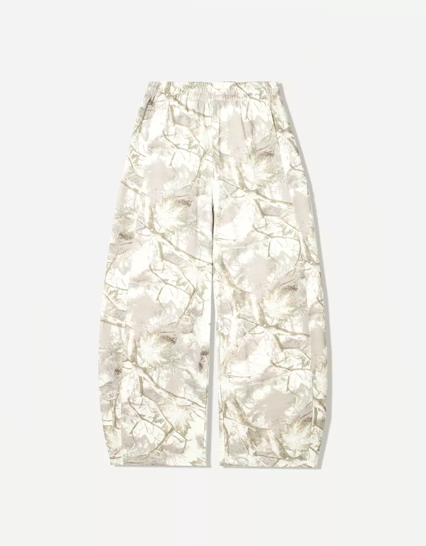 Printed plush barrel pants