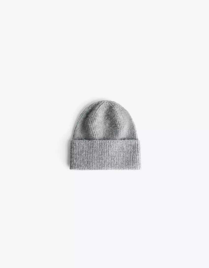 Basic beanie