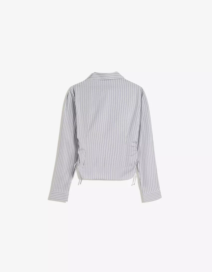 Fitted shirt with gathered side