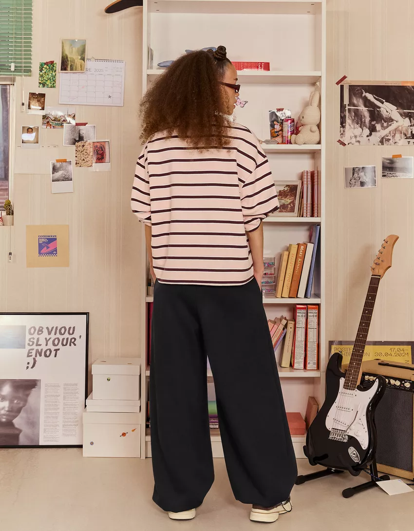 Plush barrel pants with stoppers