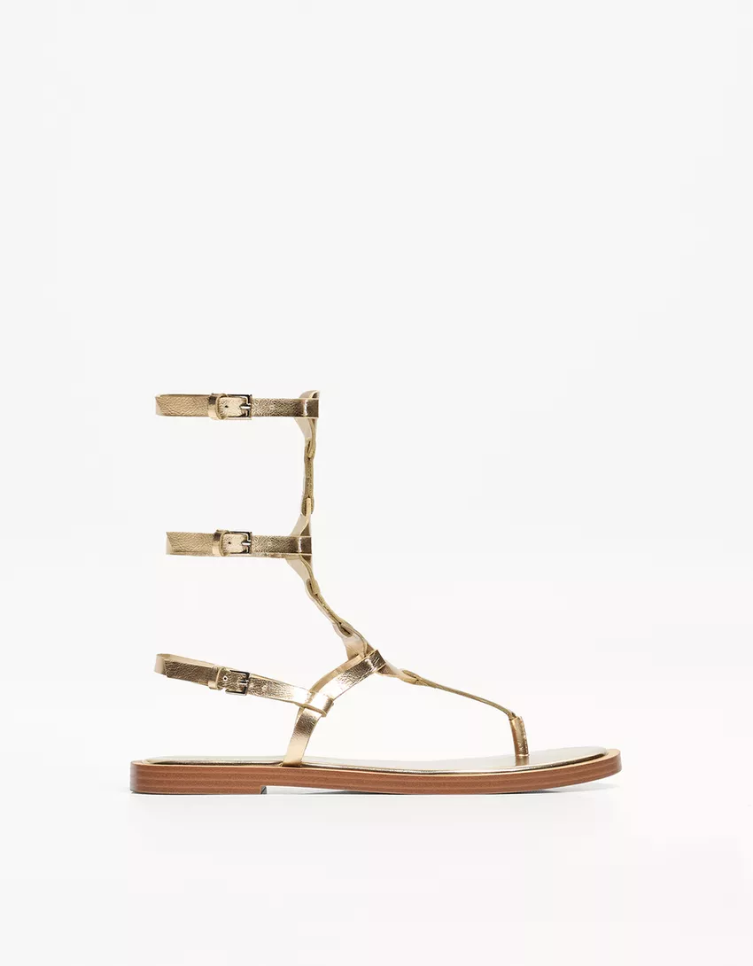 Flat slider sandals with buckles