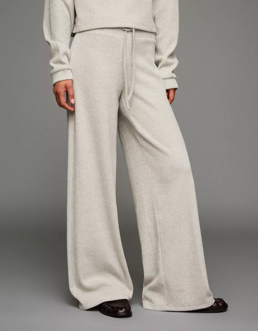 Soft ribbed wide-leg pants