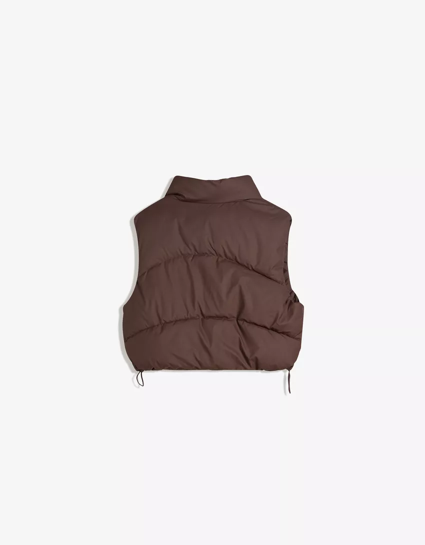 Cropped puffer vest