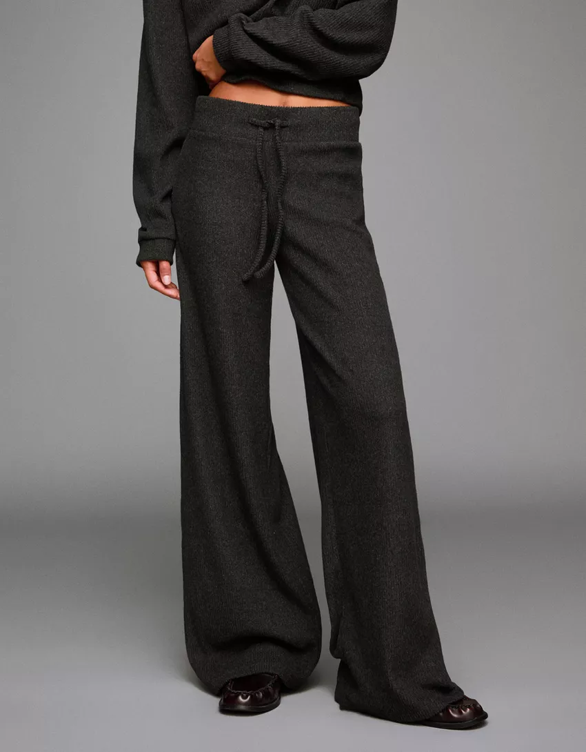 Soft ribbed wide-leg pants