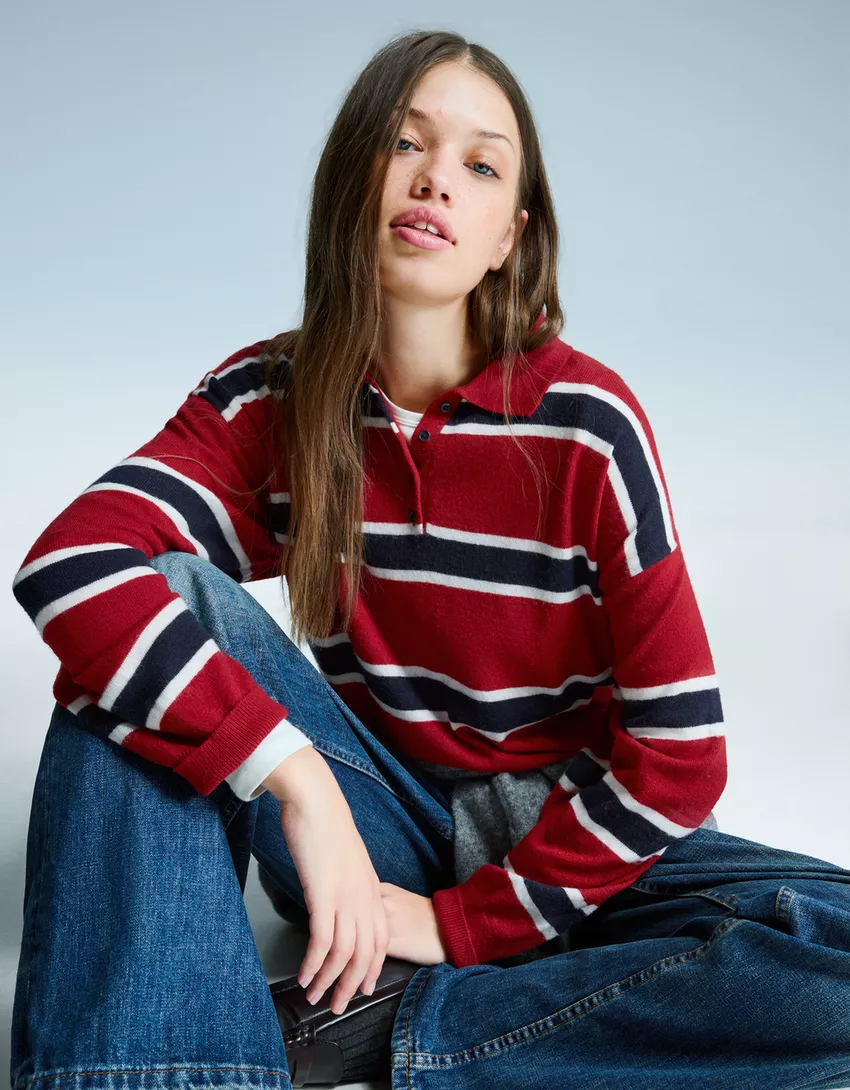 Sweater with polo collar