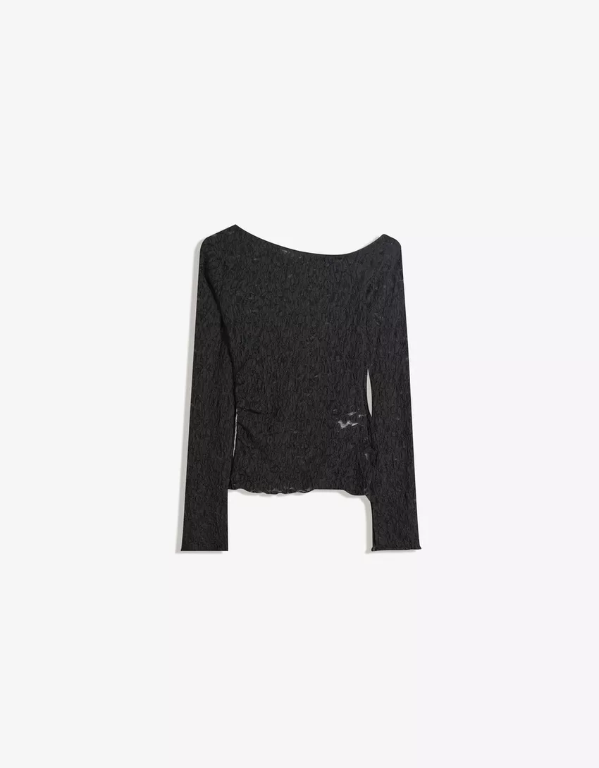 Long sleeve blonde lace top