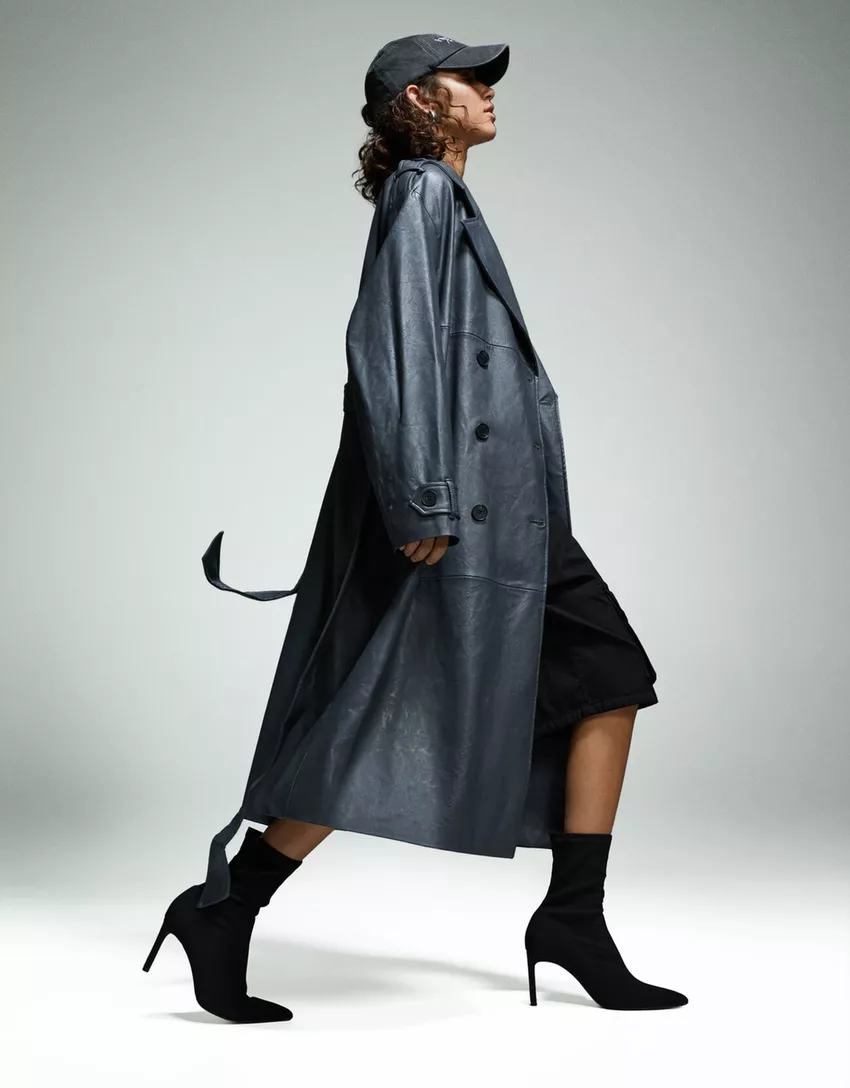 Tailored high-heel ankle boots