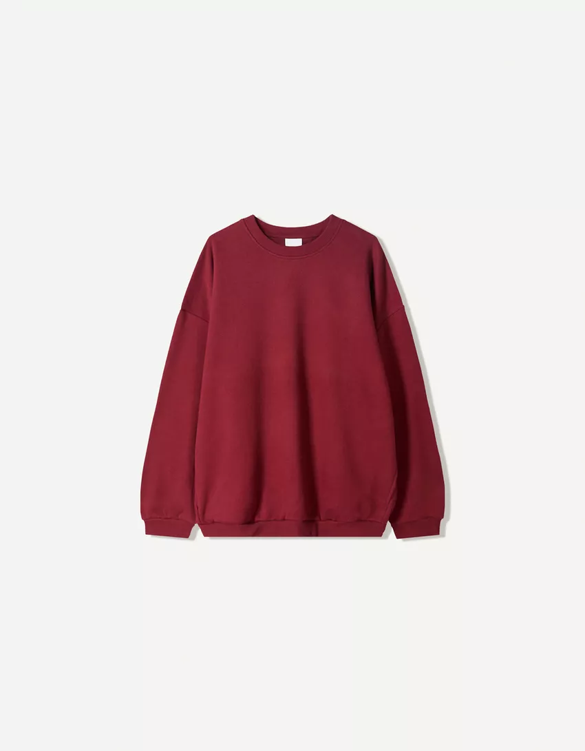 Oversize sweatshirt with pockets
