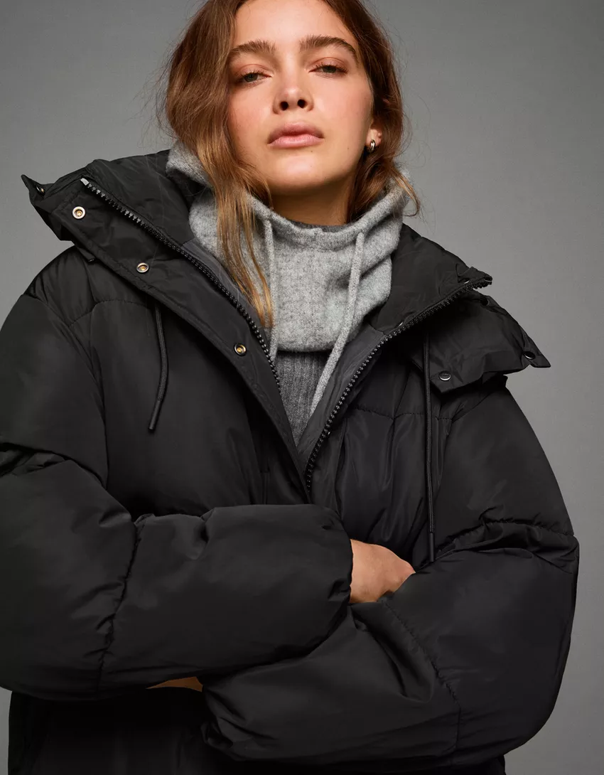 Long puffer coat with hood