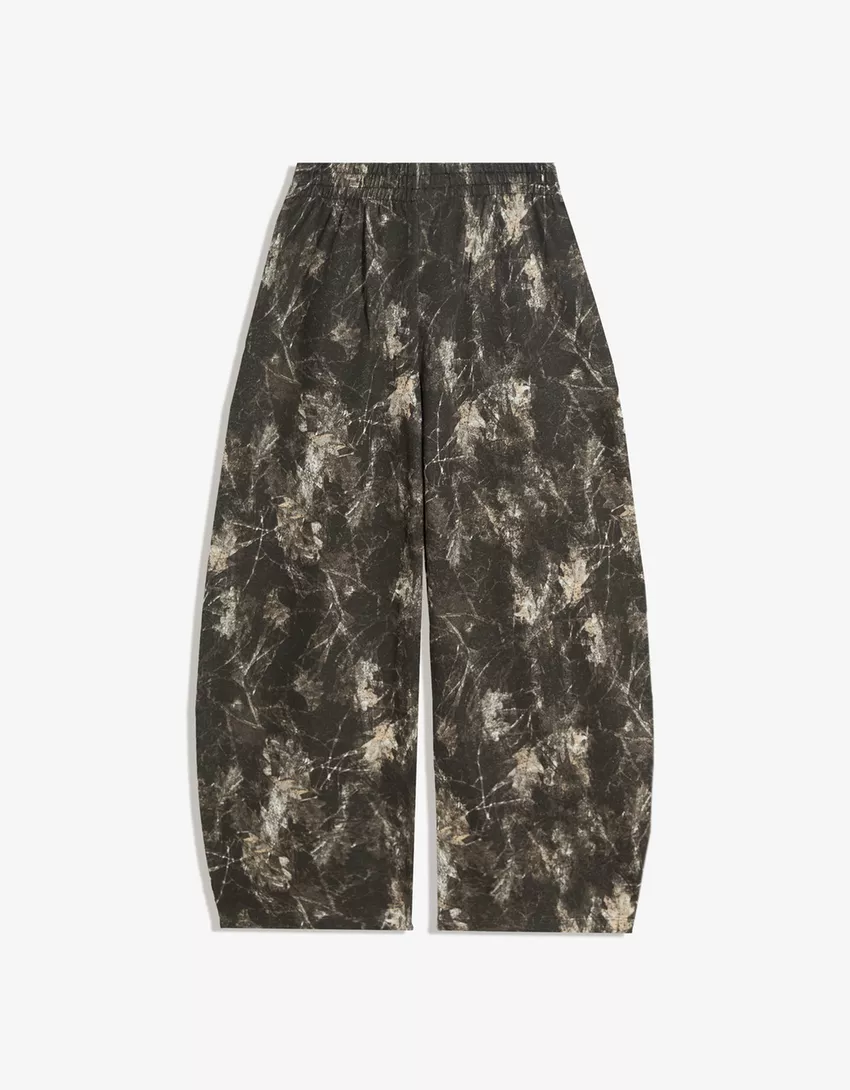 Printed plush barrel pants