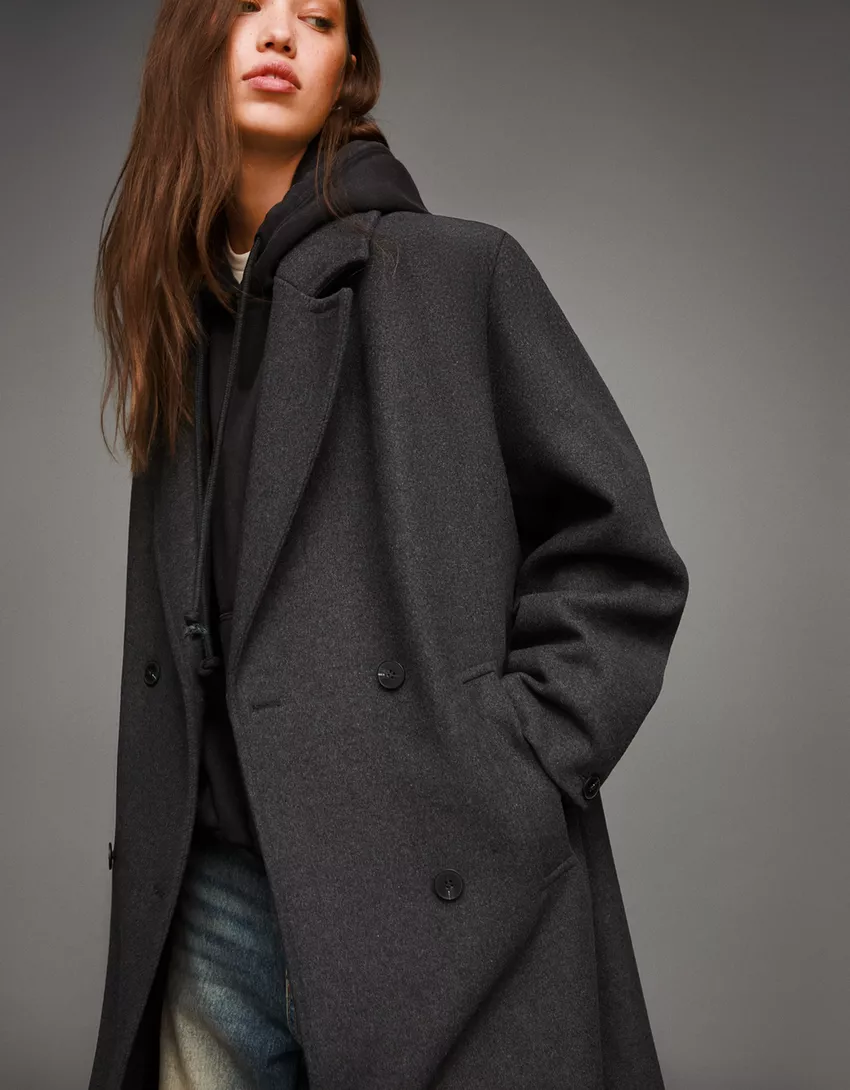 Long drop-shoulder coat