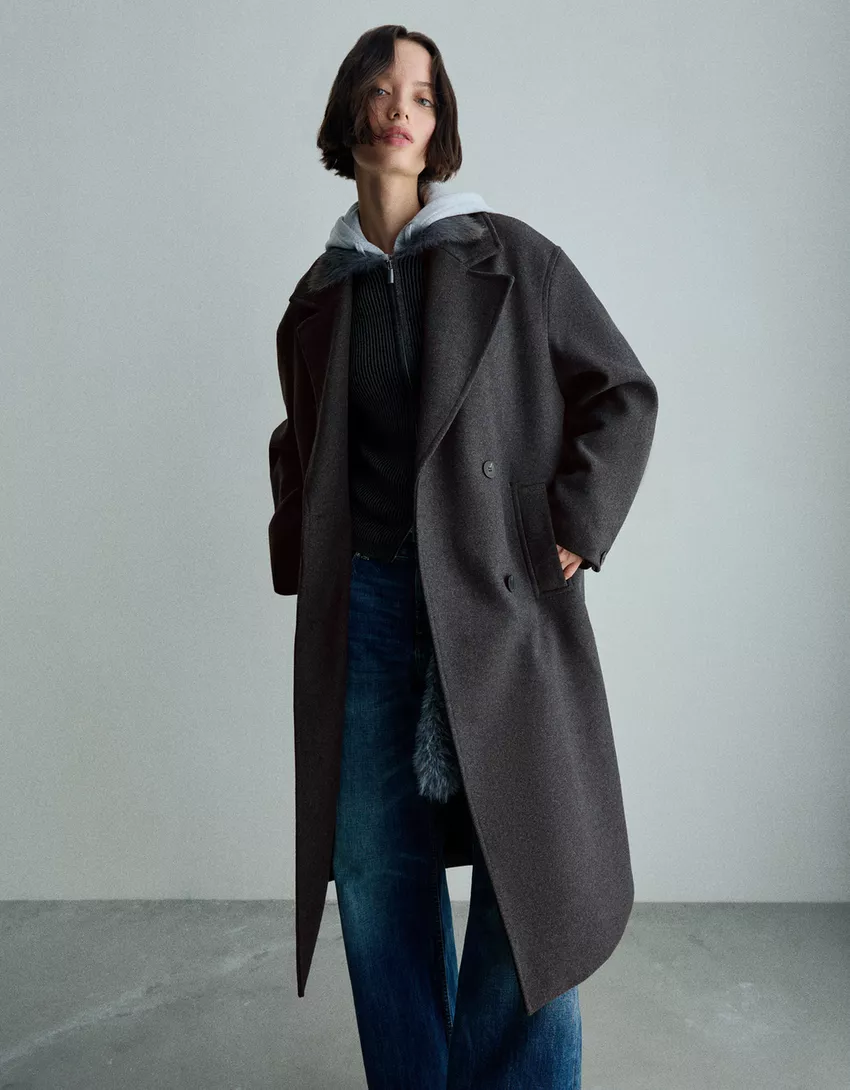 Long drop-shoulder coat