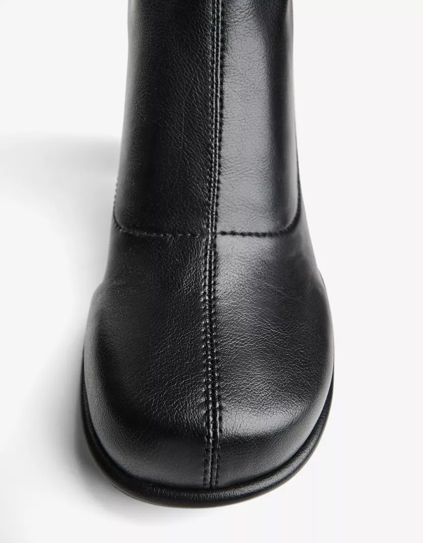 Chunky heel ankle boots