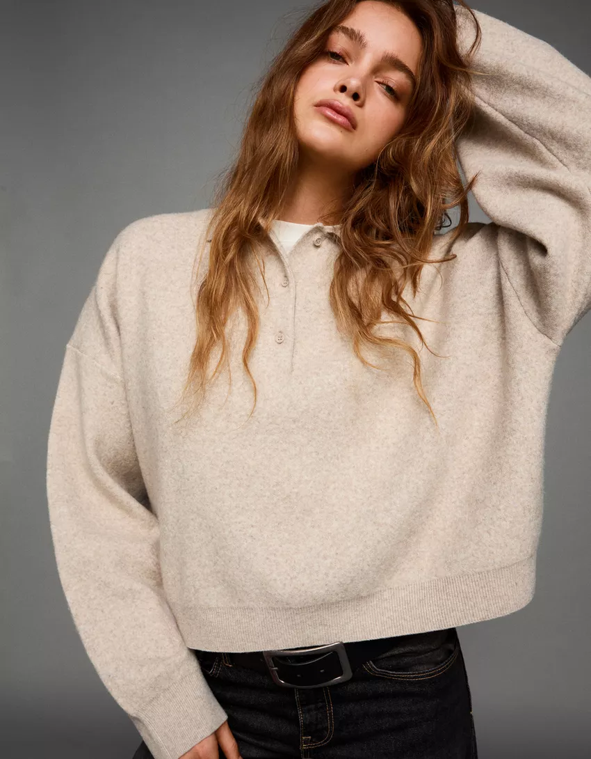 Boxy polo collar sweater