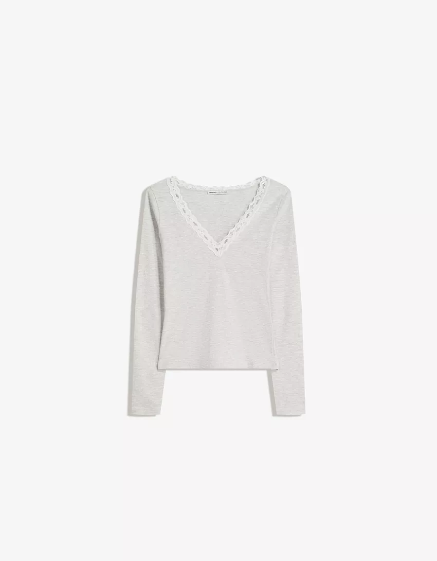 Long sleeve lace-trimmed T-shirt