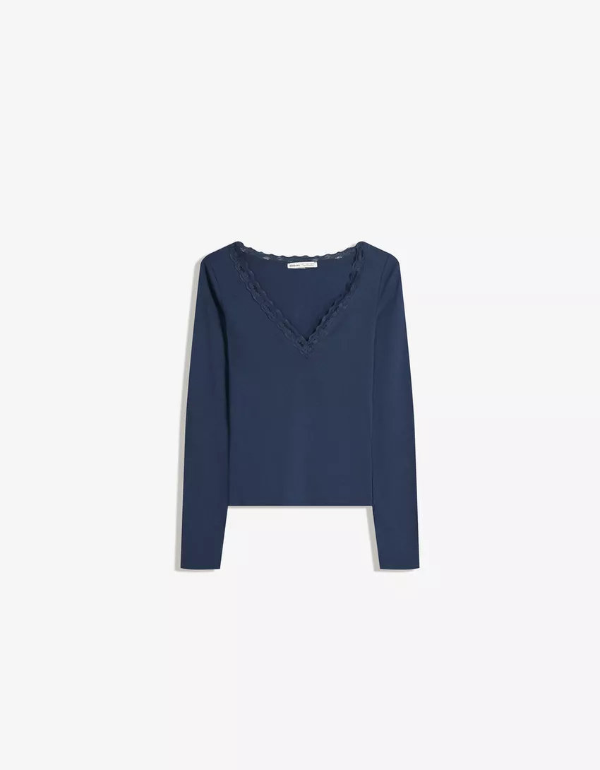 Long sleeve lace-trimmed T-shirt