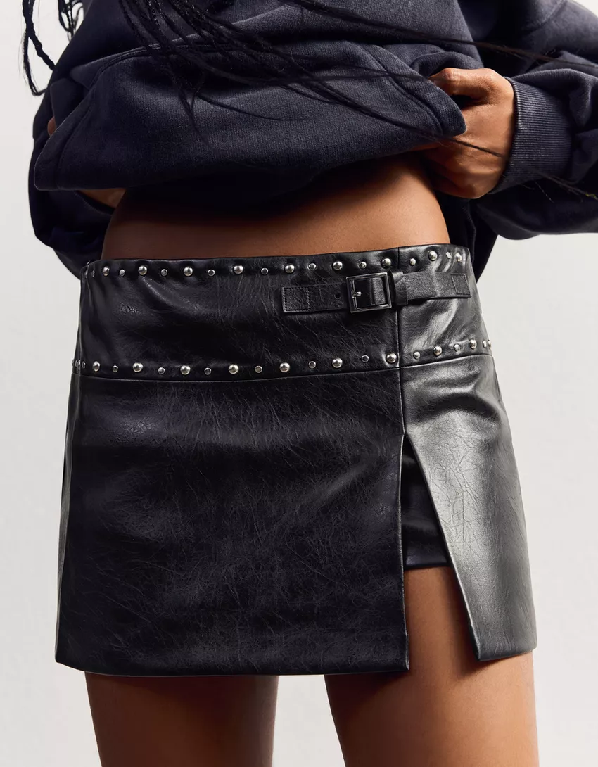 Leather effect mini skirt