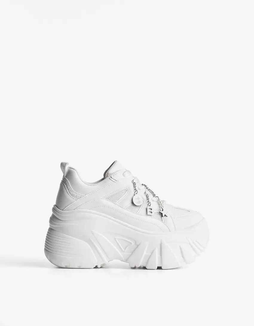 XL platform sneakers with charms