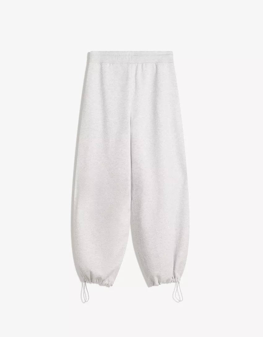 Plush barrel pants with stoppers