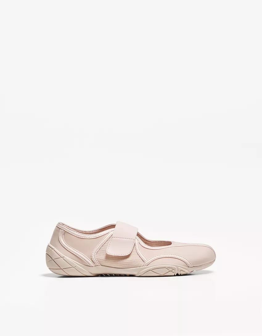 Sporty ballet flats
