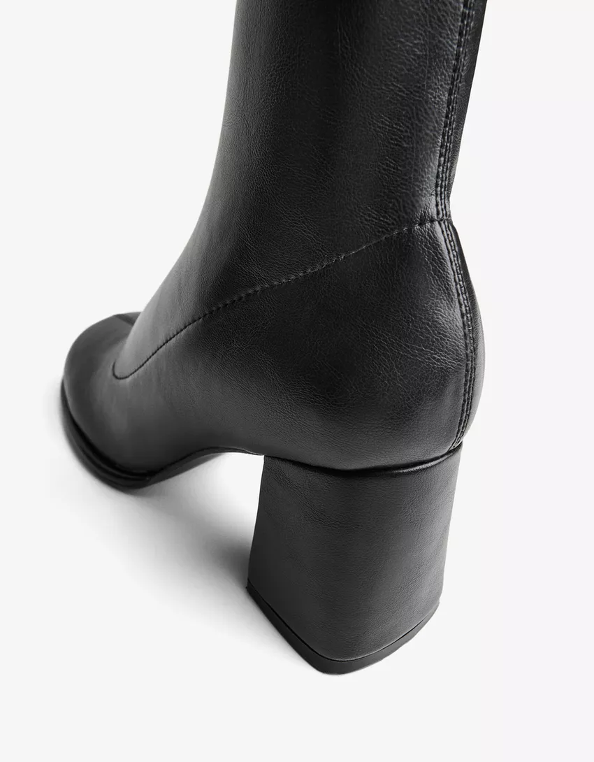 Chunky heel ankle boots