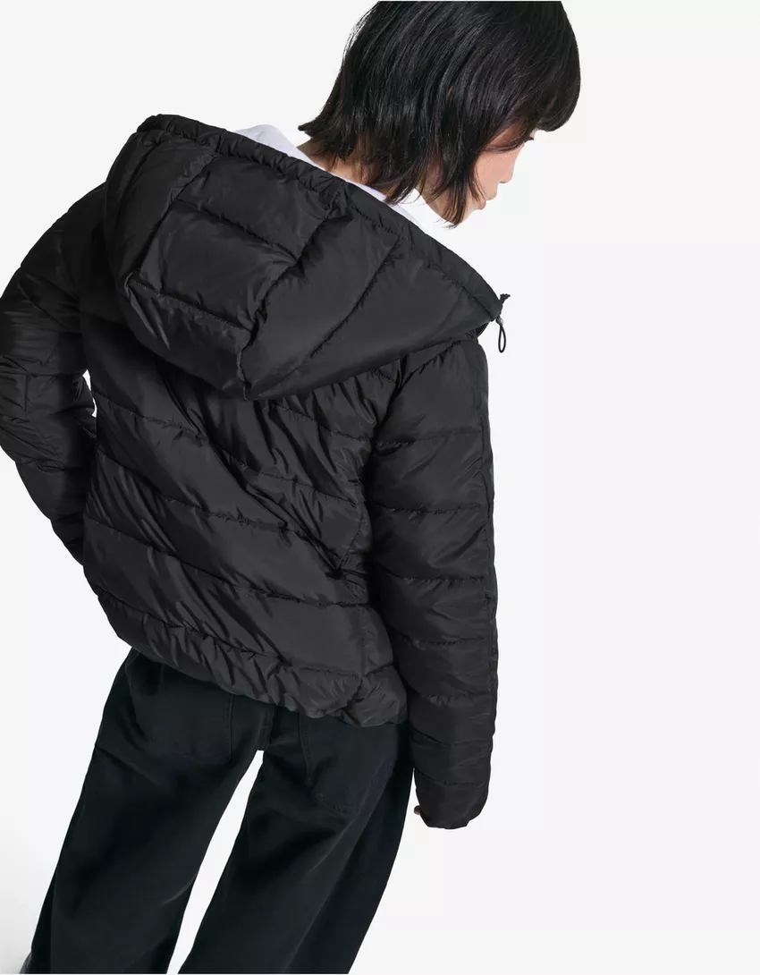 Lightweight puffer jacket