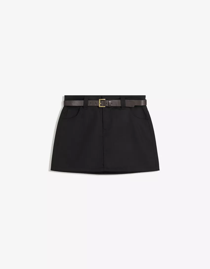 Mini skirt with belt