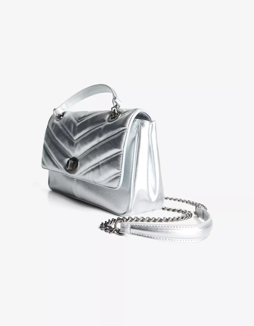 Quilted faux leather shoulder bag