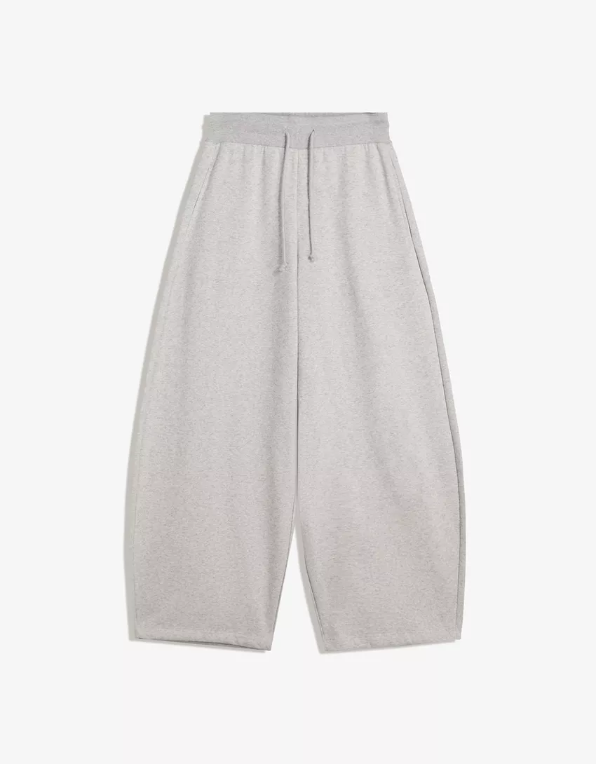 Plush barrel pants with stoppers