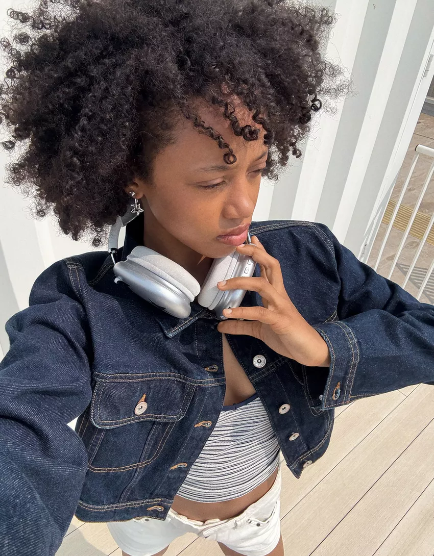 Cropped denim jacket