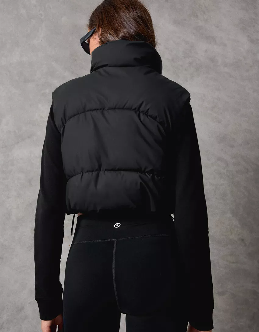 Cropped puffer vest