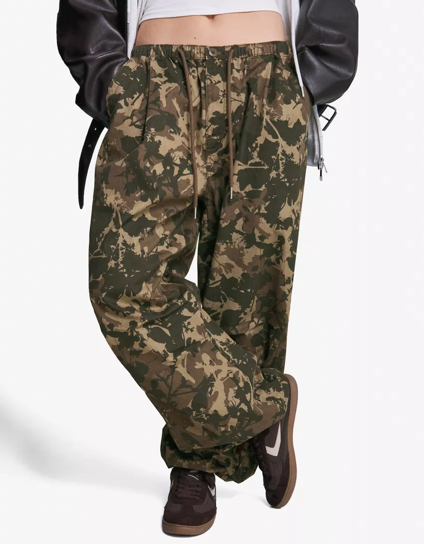 Printed parachute cargo pants