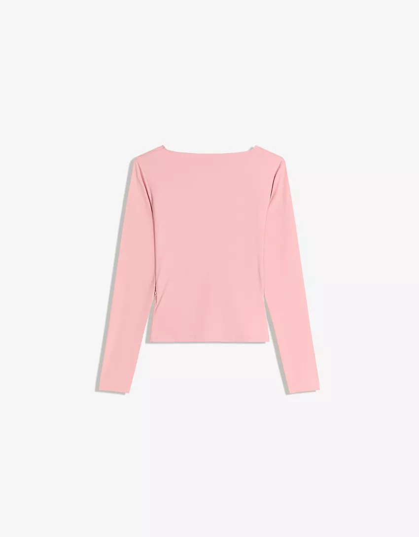 Long sleeve T-shirt with gathering