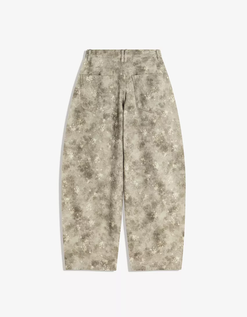 Barrel print trousers