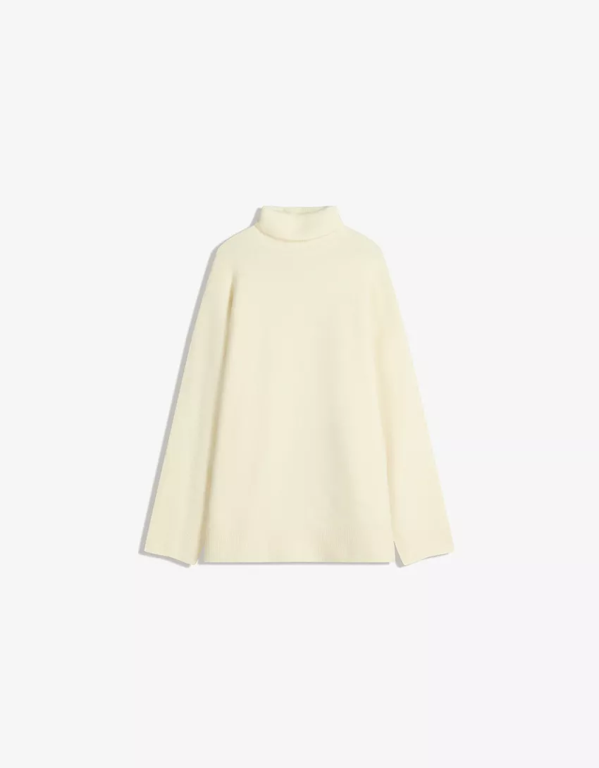 Oversize high neck sweater