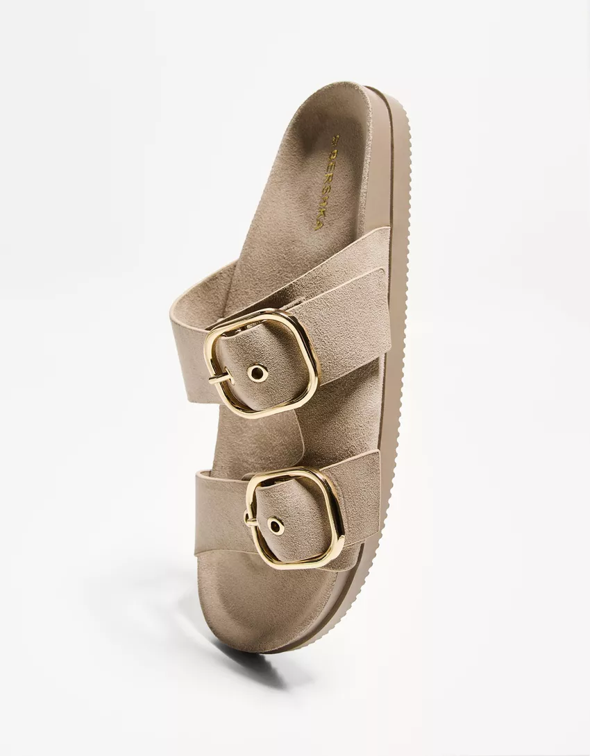 Flat slider sandals with buckles