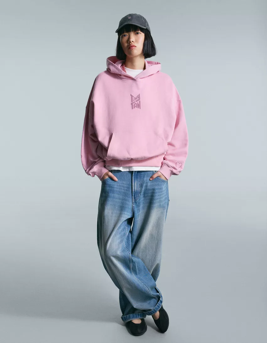 TinyTAN print sweatshirt