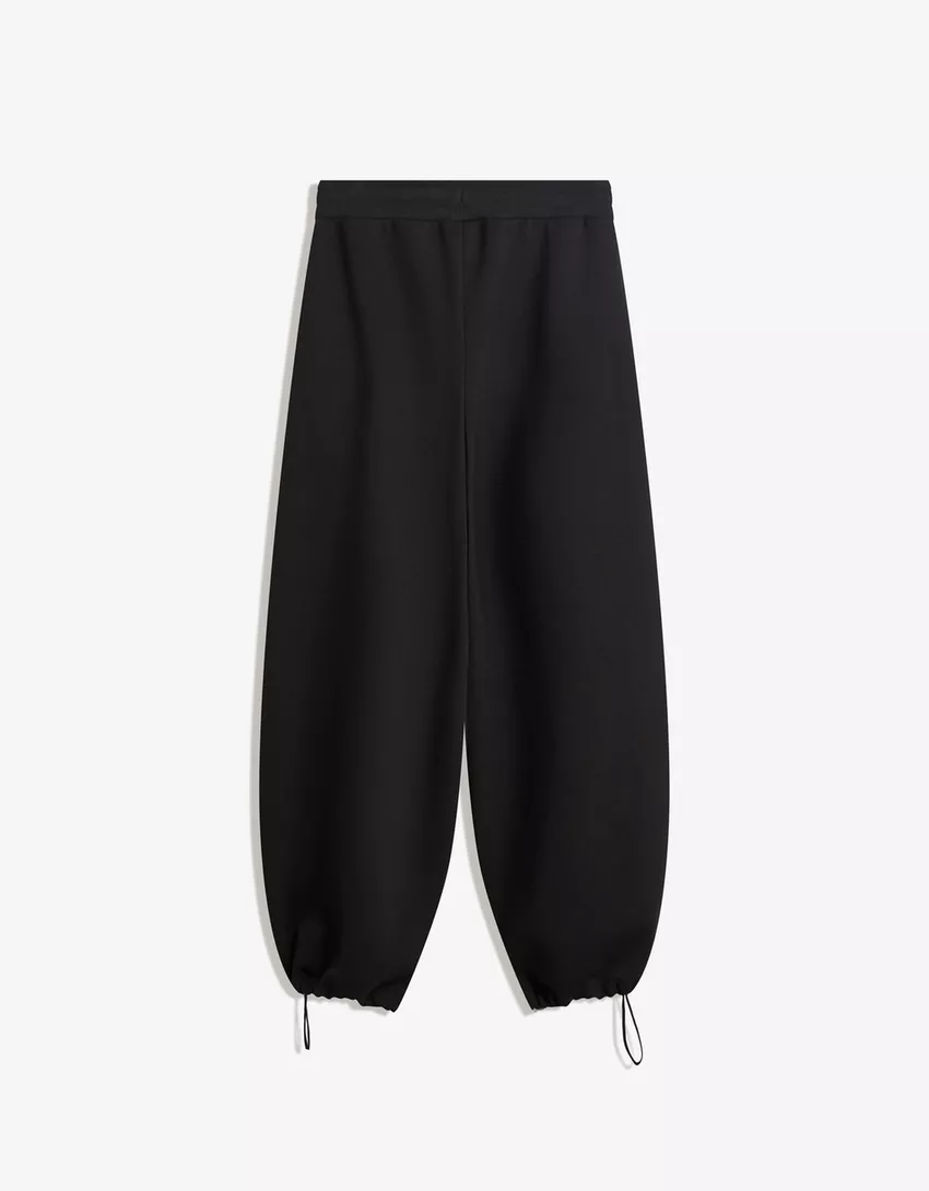 Plush barrel pants with stoppers