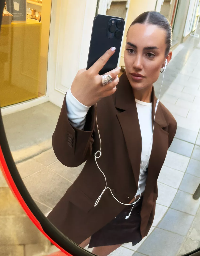 Blazer with side button