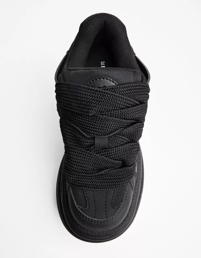 XL platform sneakers