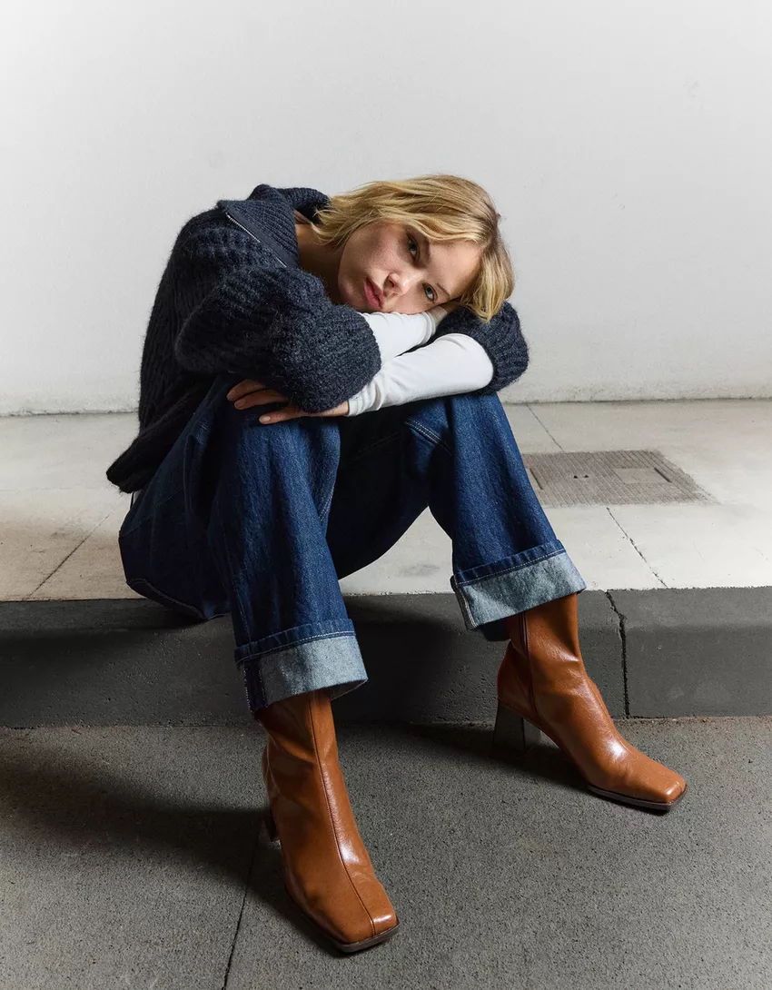 Chunky heel ankle boots