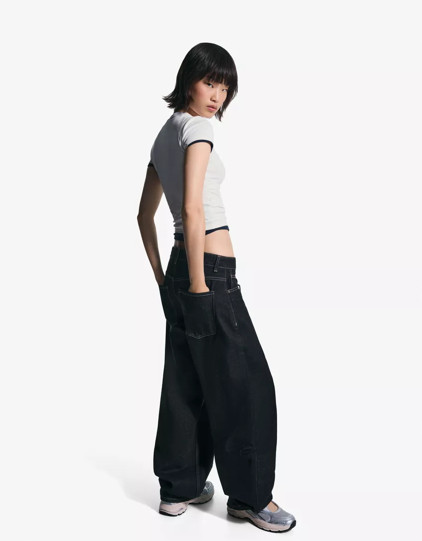 Short sleeve studded print T-shirt