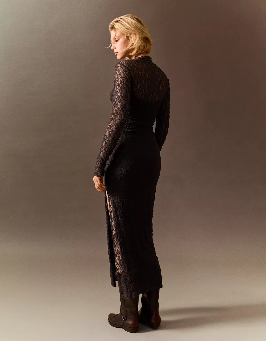 Blonde lace long sleeve midi dress