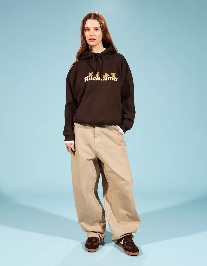 Retro sneakers with charms