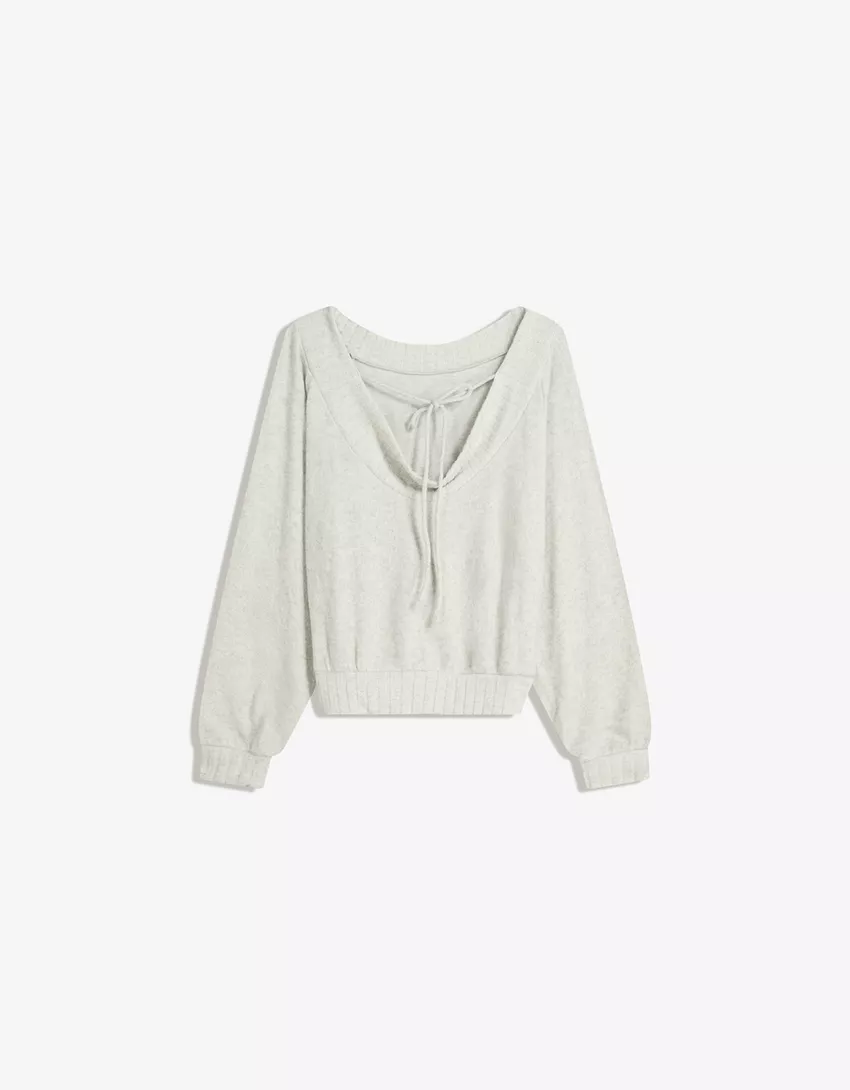 Open-back knit  sweater