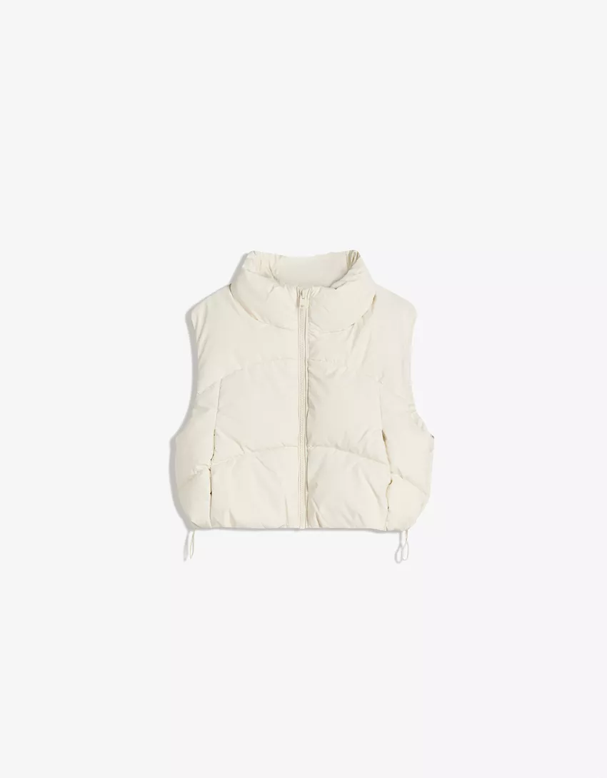 Cropped puffer vest