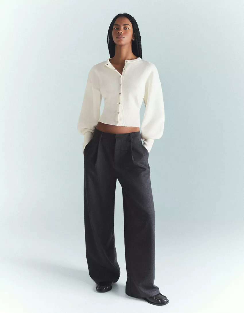 Fitted ribbed cardigan